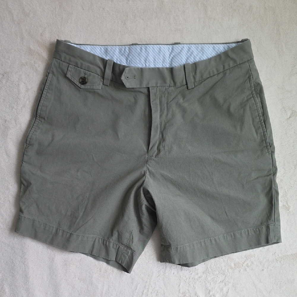 Brooks Brothers Olive Green Flat Front Shorts Size 32 W